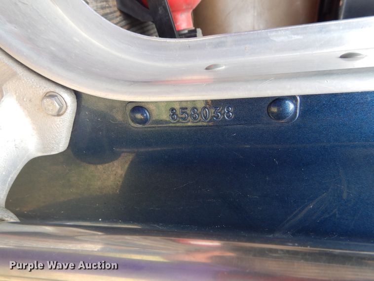 image for item FT9633 2000 Kenworth W900B semi truck