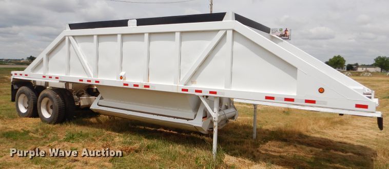 image for item FT9634 1988 Ranch bottom dump trailer