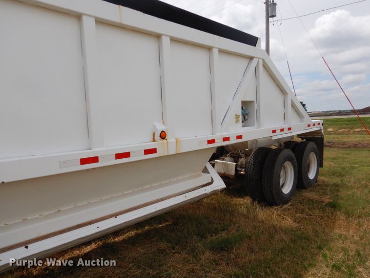 image for item FT9634 1988 Ranch bottom dump trailer