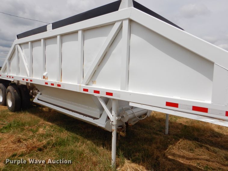 image for item FT9634 1988 Ranch bottom dump trailer