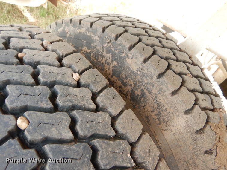 image for item FT9634 1988 Ranch bottom dump trailer