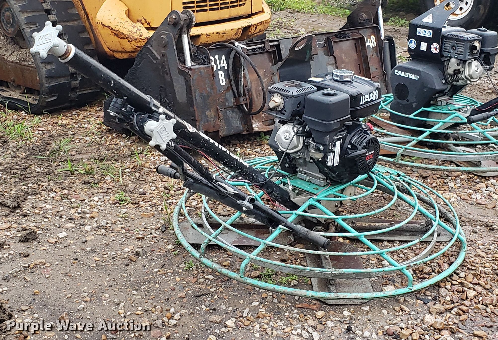 Multiquip B46H90 concrete trowel in Olathe, KS Item AN9449 sold Purple Wave