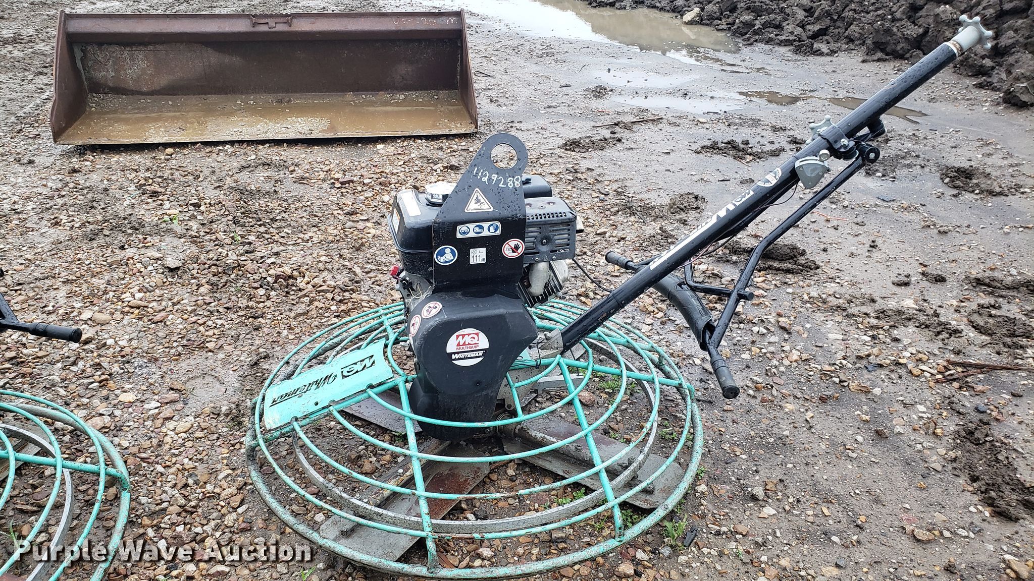 Multiquip B46H90 concrete trowel in Olathe, KS Item AN9449 sold Purple Wave