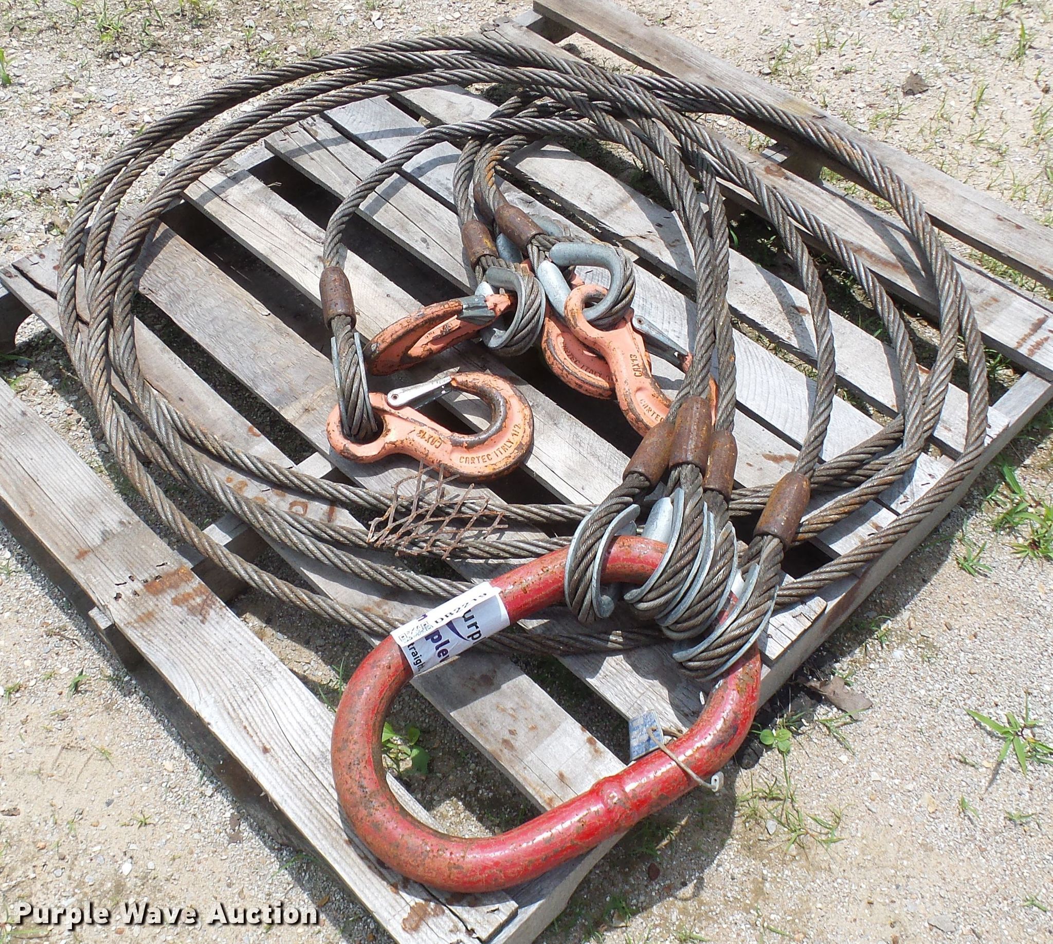 (4) choker cables in Cassville, MO Item DB2219 sold Purple Wave