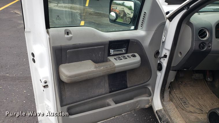 image for item EU9854 2007 Ford F150 SuperCrew pickup truck