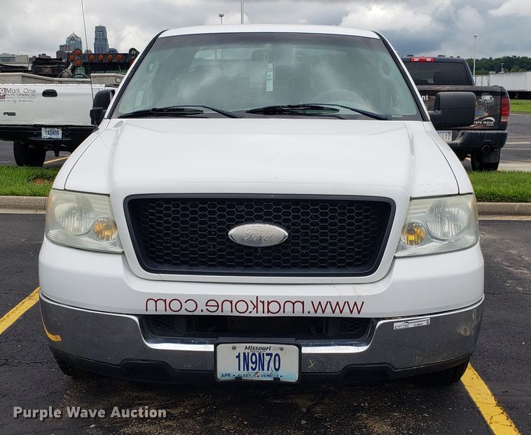 image for item EU9855 2005 Ford F150 SuperCab pickup truck