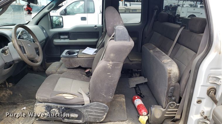 image for item EU9855 2005 Ford F150 SuperCab pickup truck