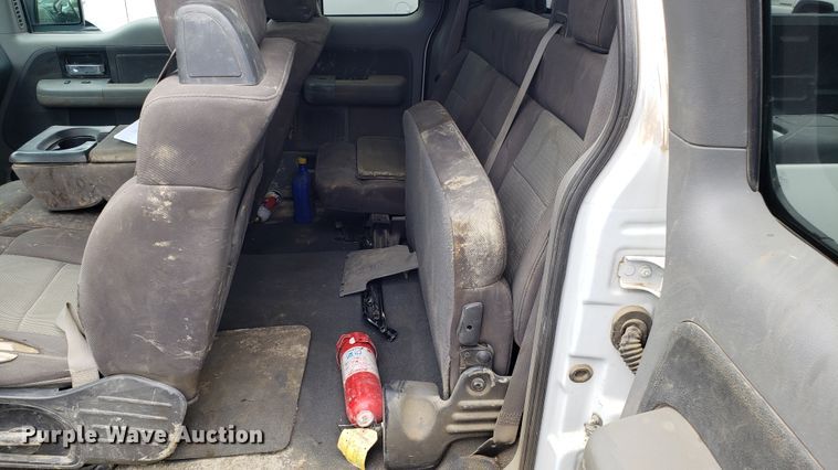 image for item EU9855 2005 Ford F150 SuperCab pickup truck