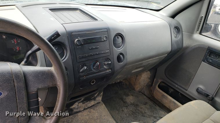 image for item EU9858 2007 Ford F150 pickup truck