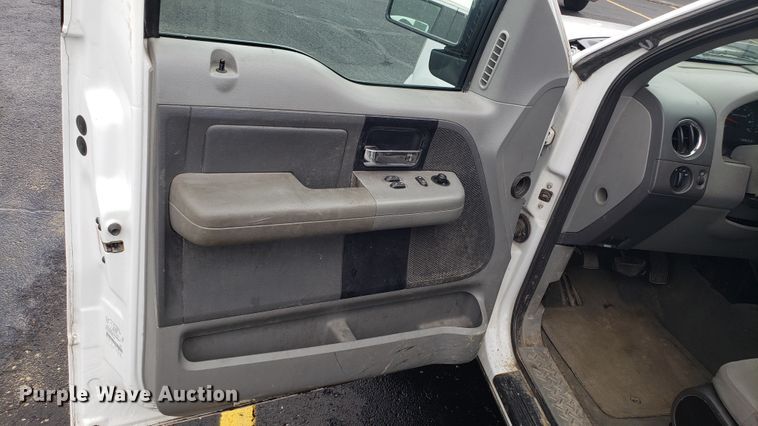 image for item EU9859 2007 Ford F150 pickup truck