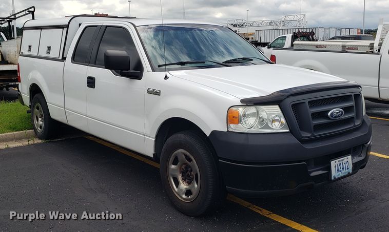 image for item EU9861 2005 Ford F150 SuperCab pickup truck