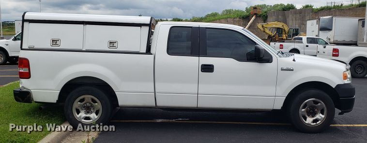 image for item EU9861 2005 Ford F150 SuperCab pickup truck