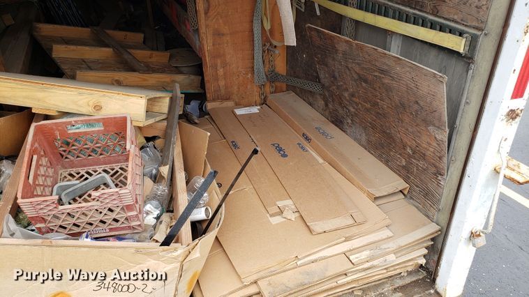 image for item EU9862 1993 White GMC WCM box truck