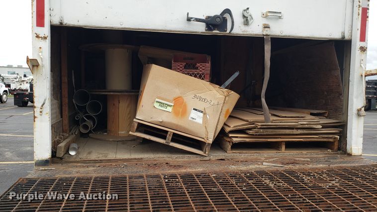 image for item EU9862 1993 White GMC WCM box truck