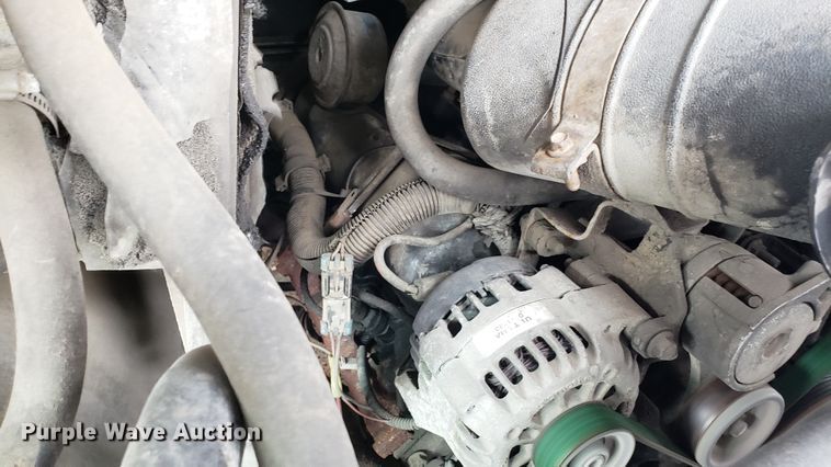 image for item EU9864 1996 Chevrolet P30 Utilimaster delivery truck