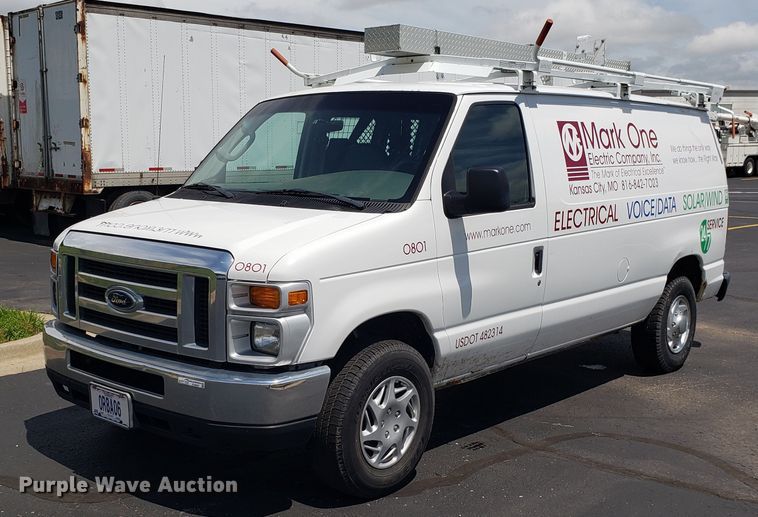 image for item EU9867 2008 Ford E250 van