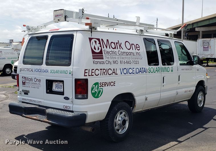 image for item EU9867 2008 Ford E250 van