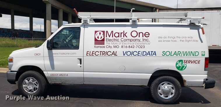 image for item EU9867 2008 Ford E250 van