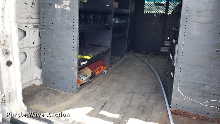 image for item EU9868 2006 Ford E250 van