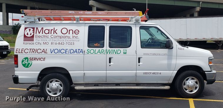 image for item EU9869 2010 Ford E250 van