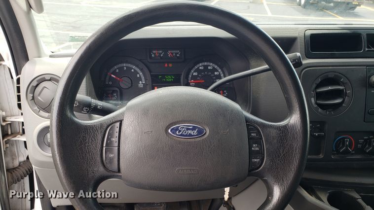 image for item EU9869 2010 Ford E250 van