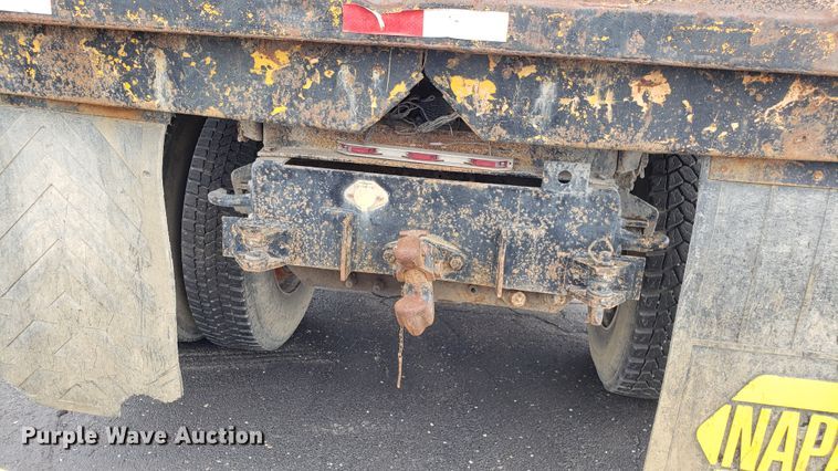 image for item EU9870 1996 International 4900 Crew Cab dump truck