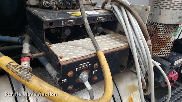 image for item EU9871 2001 Sterling L Line hydrovac truck