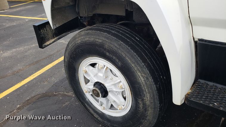 image for item EU9872 1991 Ford F800 dump truck