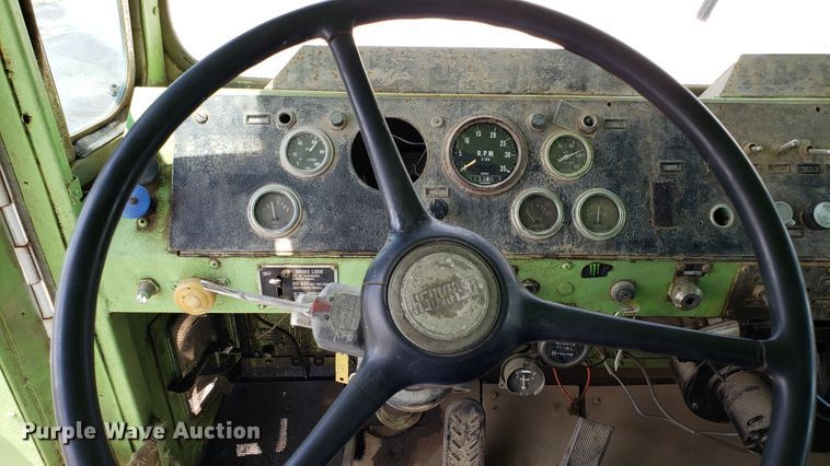 image for item EU9873 1974 Oshkosh F2338-1D3 dump truck