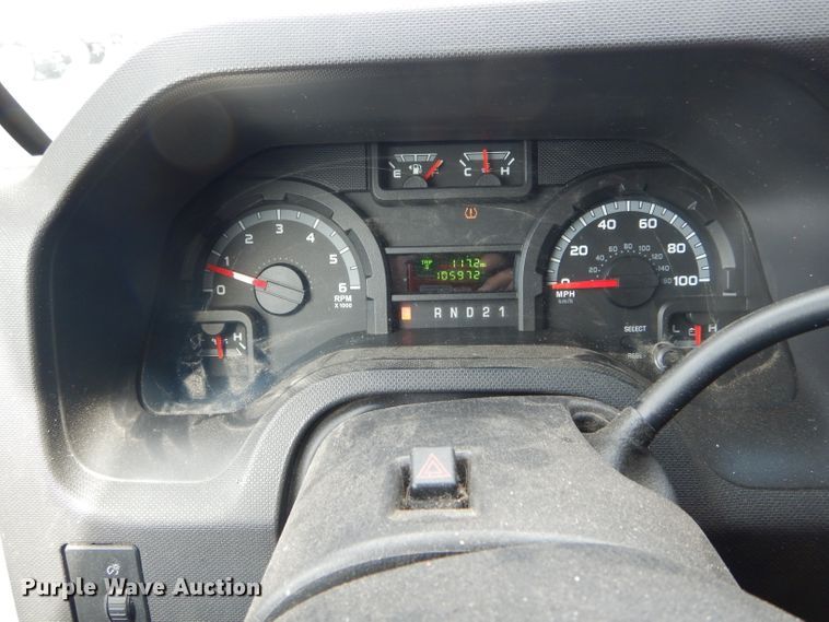 image for item EU9875 2010 Ford E250 van