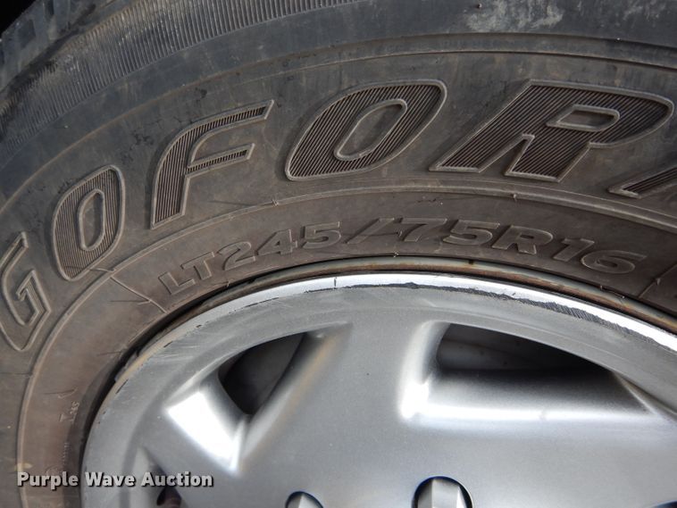 image for item EU9875 2010 Ford E250 van