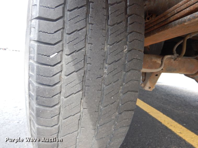 image for item EU9875 2010 Ford E250 van