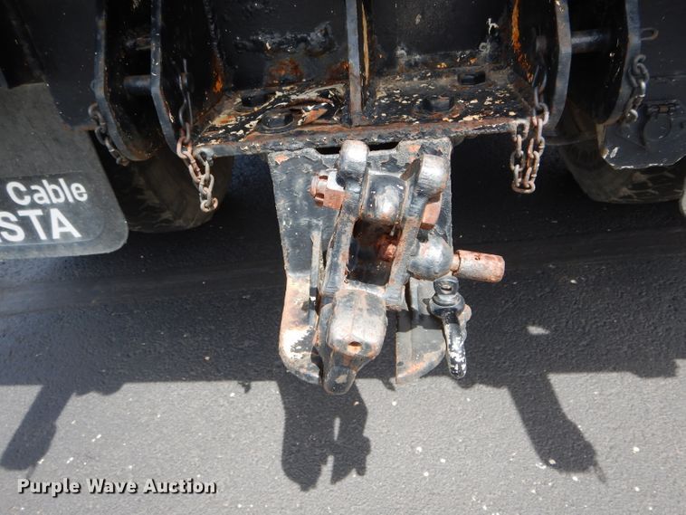 image for item EU9876 1995 Ford L7000 bucket truck