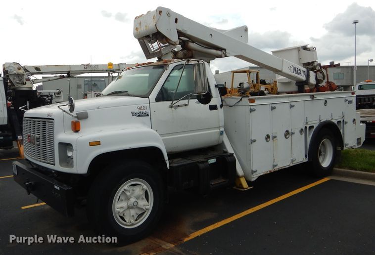 image for item EU9877 1994 GMC TopKick C6500 bucket truck