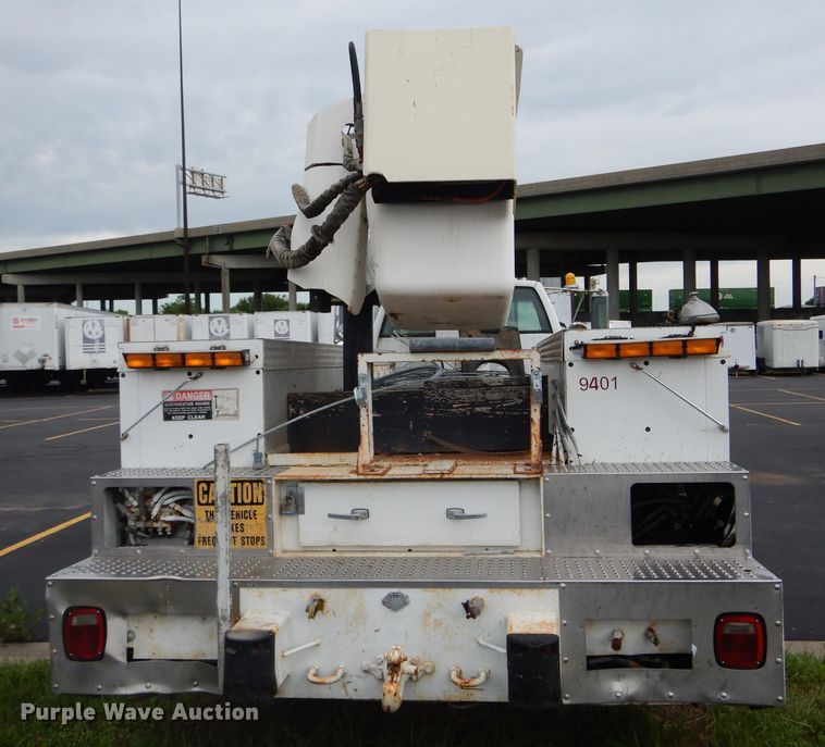 image for item EU9877 1994 GMC TopKick C6500 bucket truck