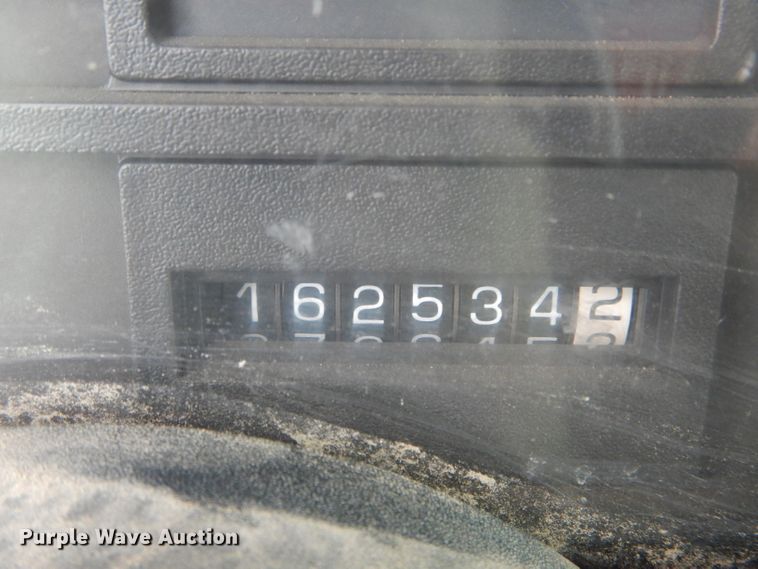 image for item EU9877 1994 GMC TopKick C6500 bucket truck