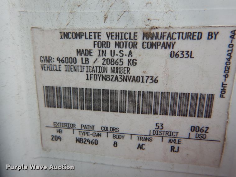 image for item EU9878 1992 Ford L8000 bucket truck