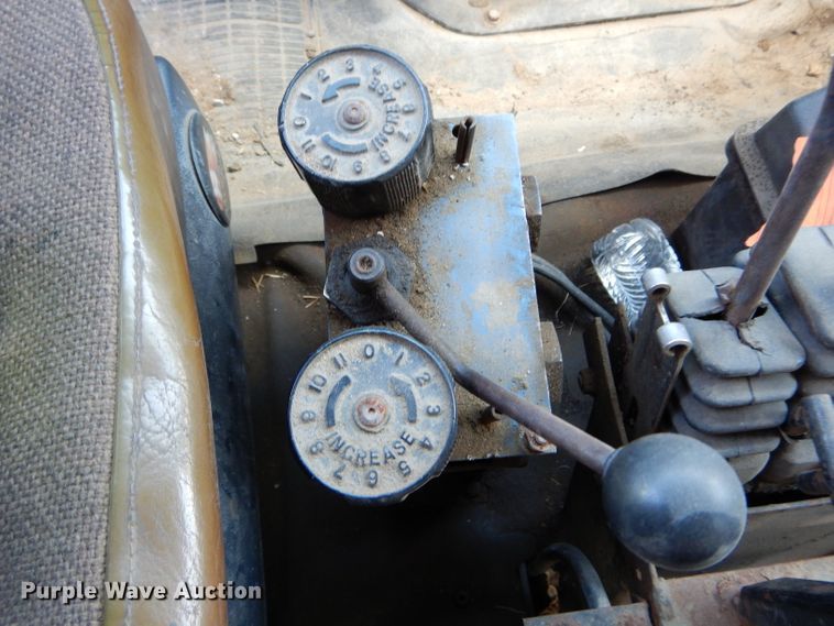 image for item EU9883 1995 International 4900 dump truck