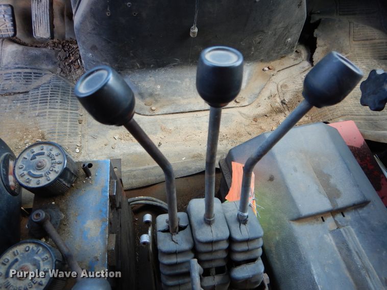 image for item EU9883 1995 International 4900 dump truck