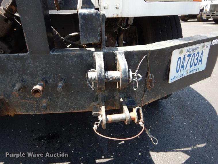 image for item EU9883 1995 International 4900 dump truck