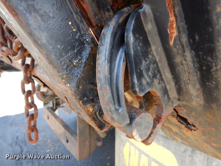 image for item EU9883 1995 International 4900 dump truck