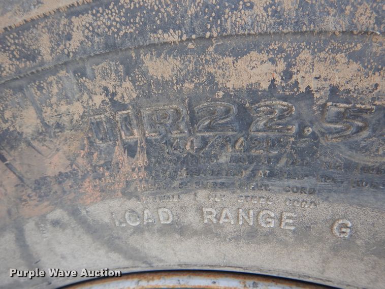 image for item EU9883 1995 International 4900 dump truck