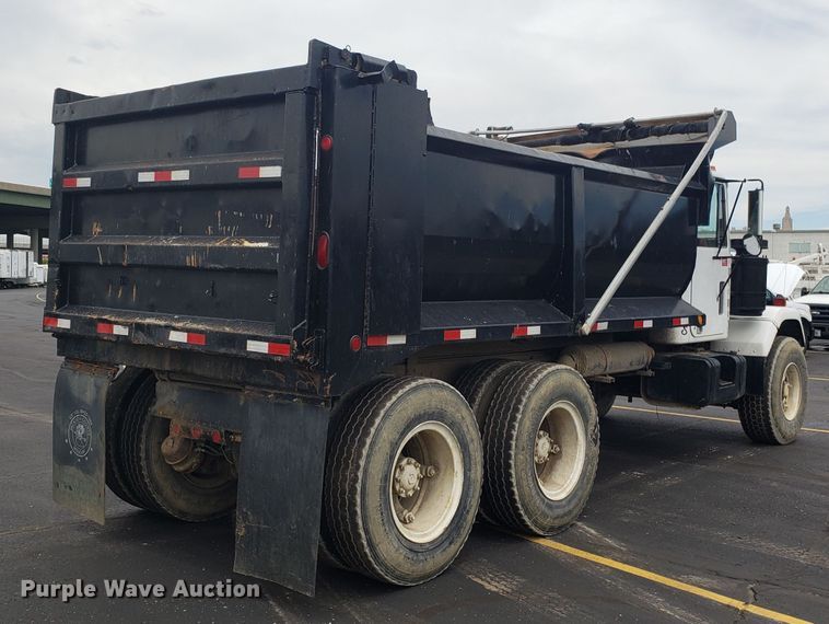 image for item EU9888 1980 Chevrolet Bison dump truck