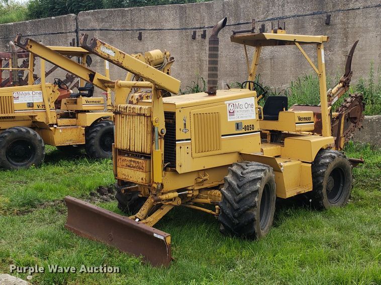 image for item EU9889 1992 Vermeer V8050 trencher