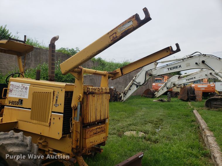 image for item EU9889 1992 Vermeer V8050 trencher