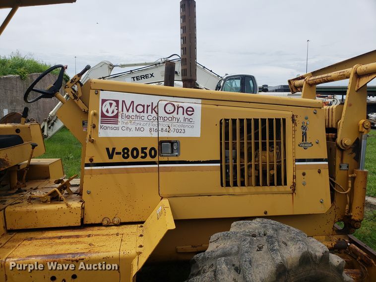 image for item EU9889 1992 Vermeer V8050 trencher