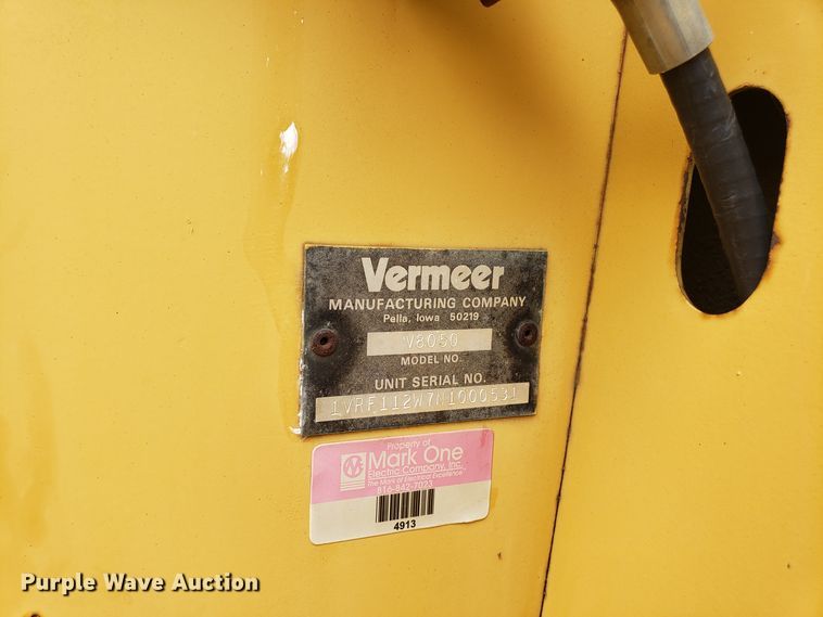 image for item EU9889 1992 Vermeer V8050 trencher