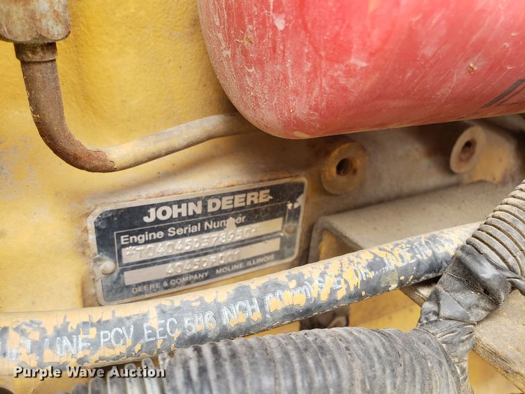 image for item EU9889 1992 Vermeer V8050 trencher