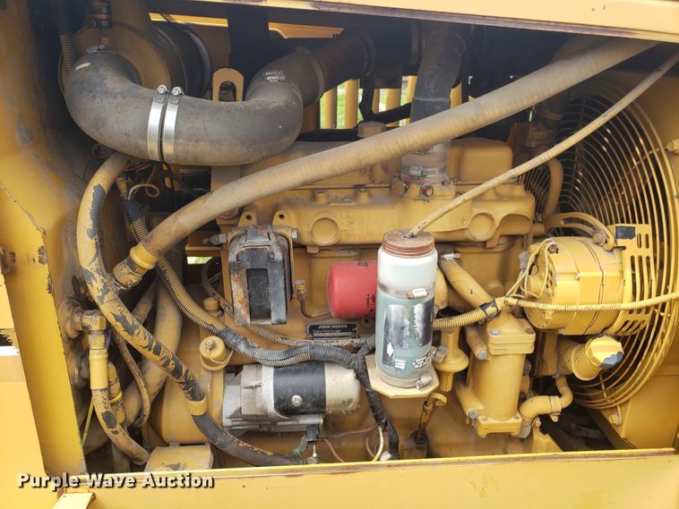 image for item EU9889 1992 Vermeer V8050 trencher