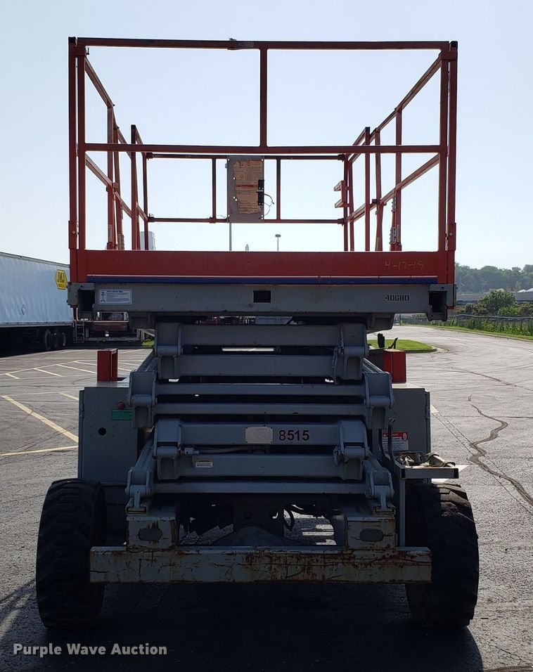 image for item EU9890 Skyjack SJBB41 scissor lift